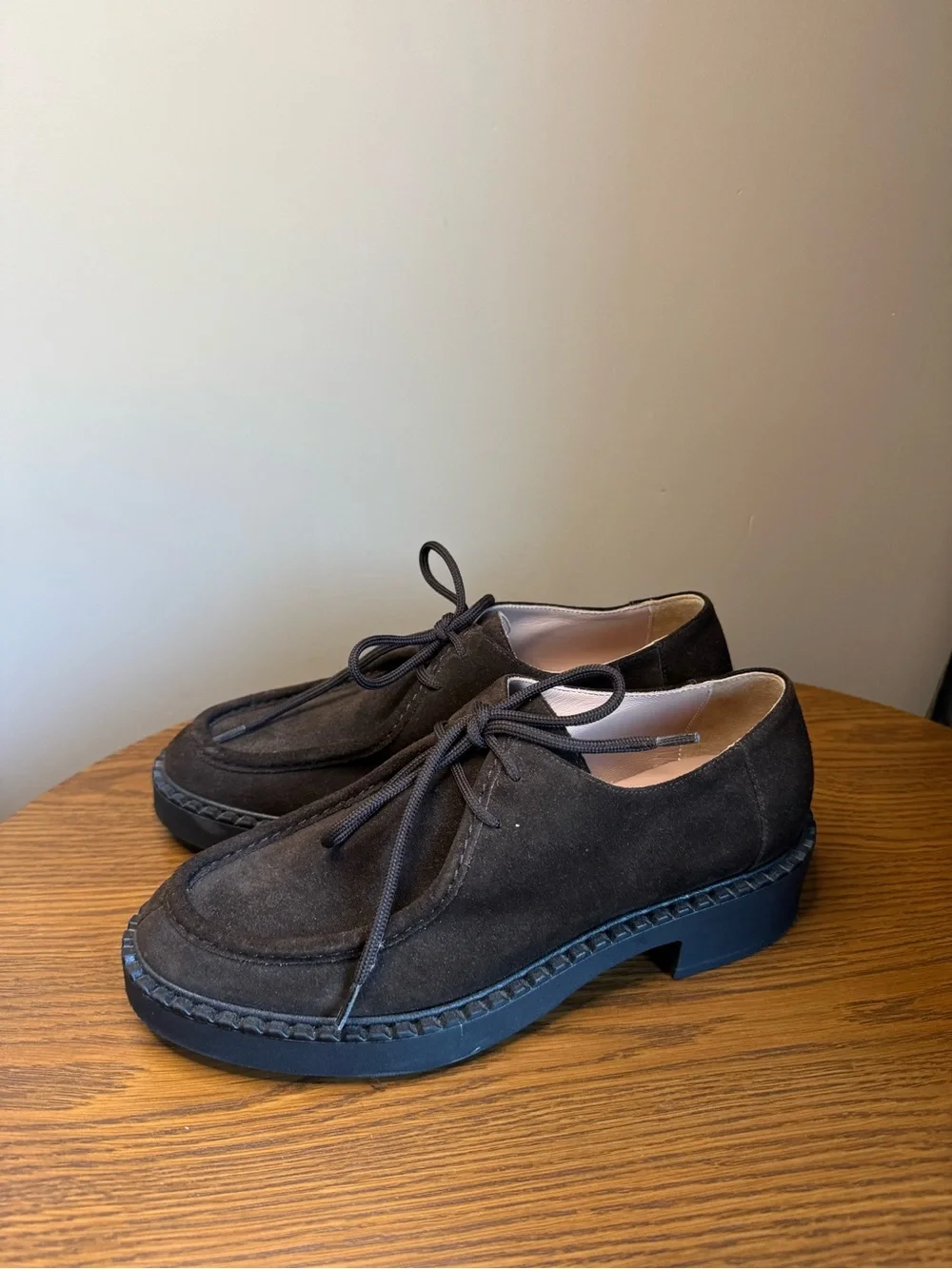 Women’s Ferroni Made in Italy Brown Suede Lace-Up Oxford Shoes